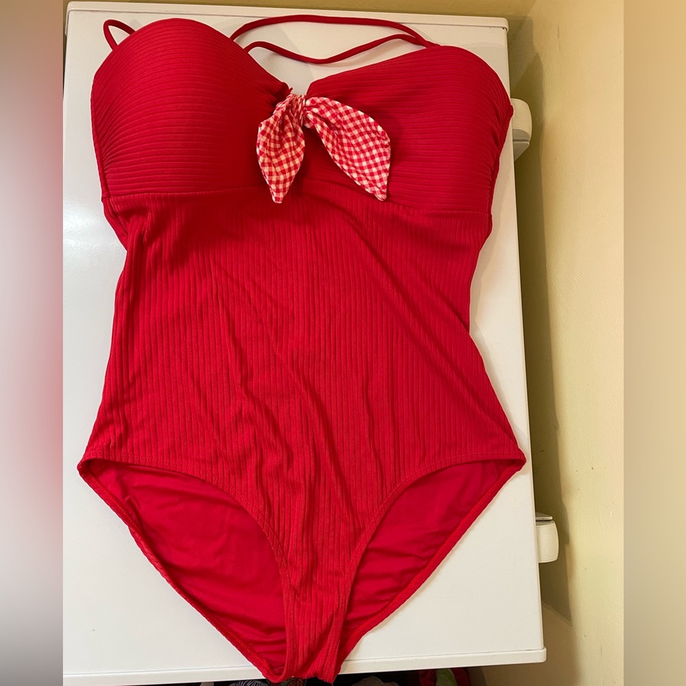 Matilda Jane Poolside Party red ribbed one piece swimsuit size XL VVGUC